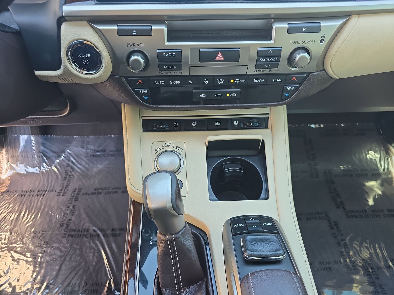 2016 Lexus ES 300h