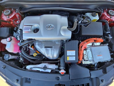 2016 Lexus ES 300h