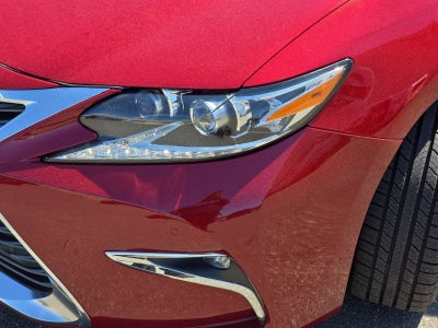 2016 Lexus ES 300h