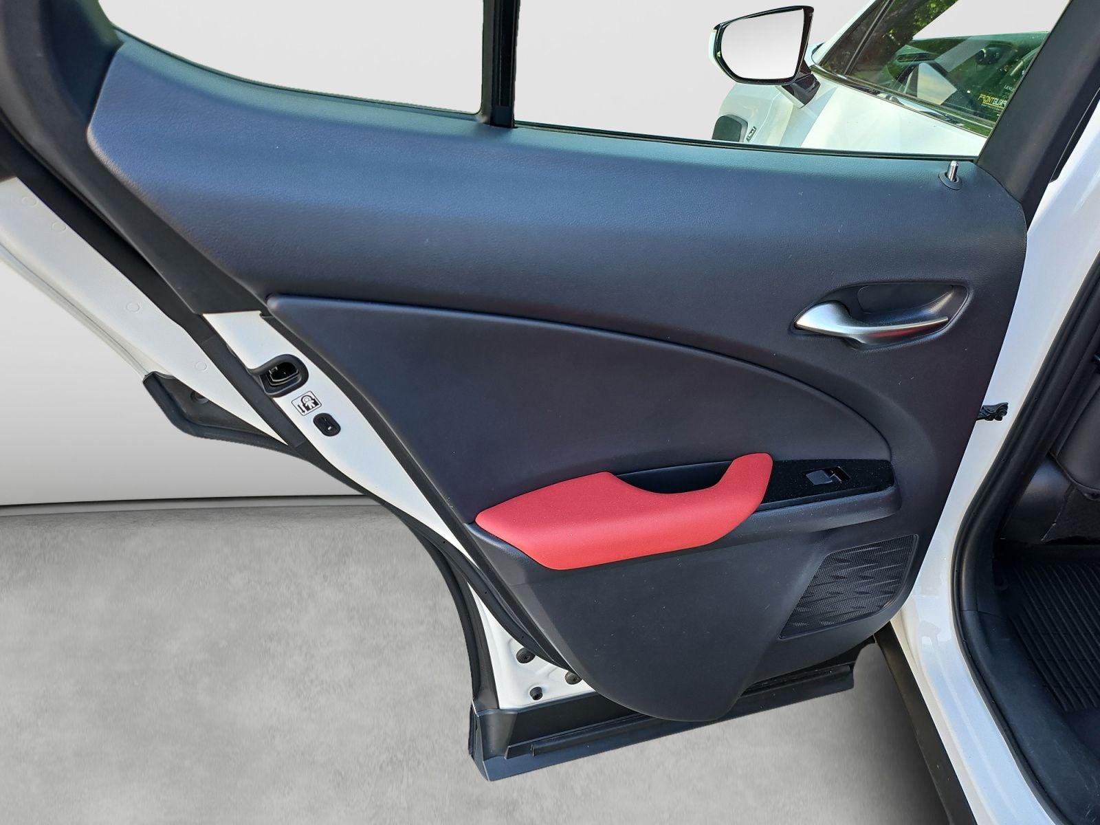2019 Lexus UX 250h F SPORT