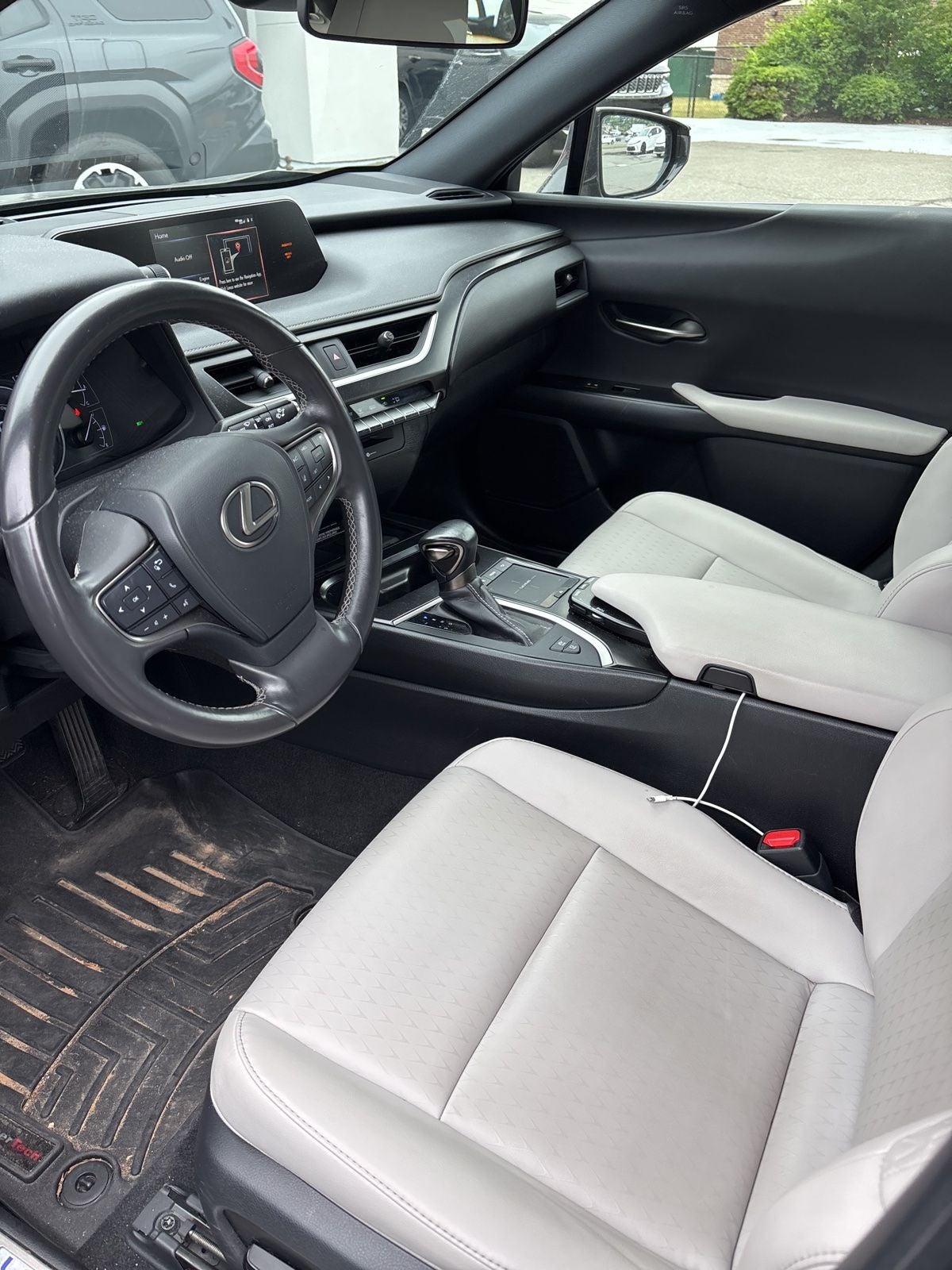 2020 Lexus UX 250h Base