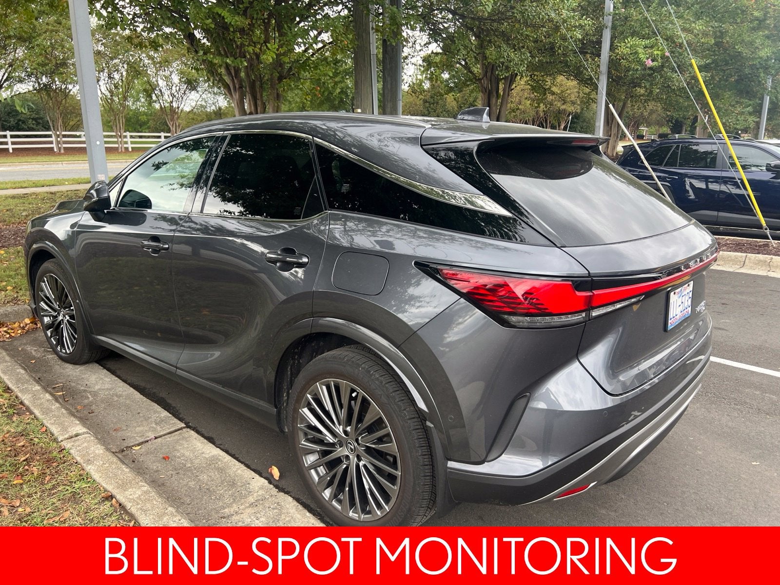 2025 Lexus RX 450h+ Luxury