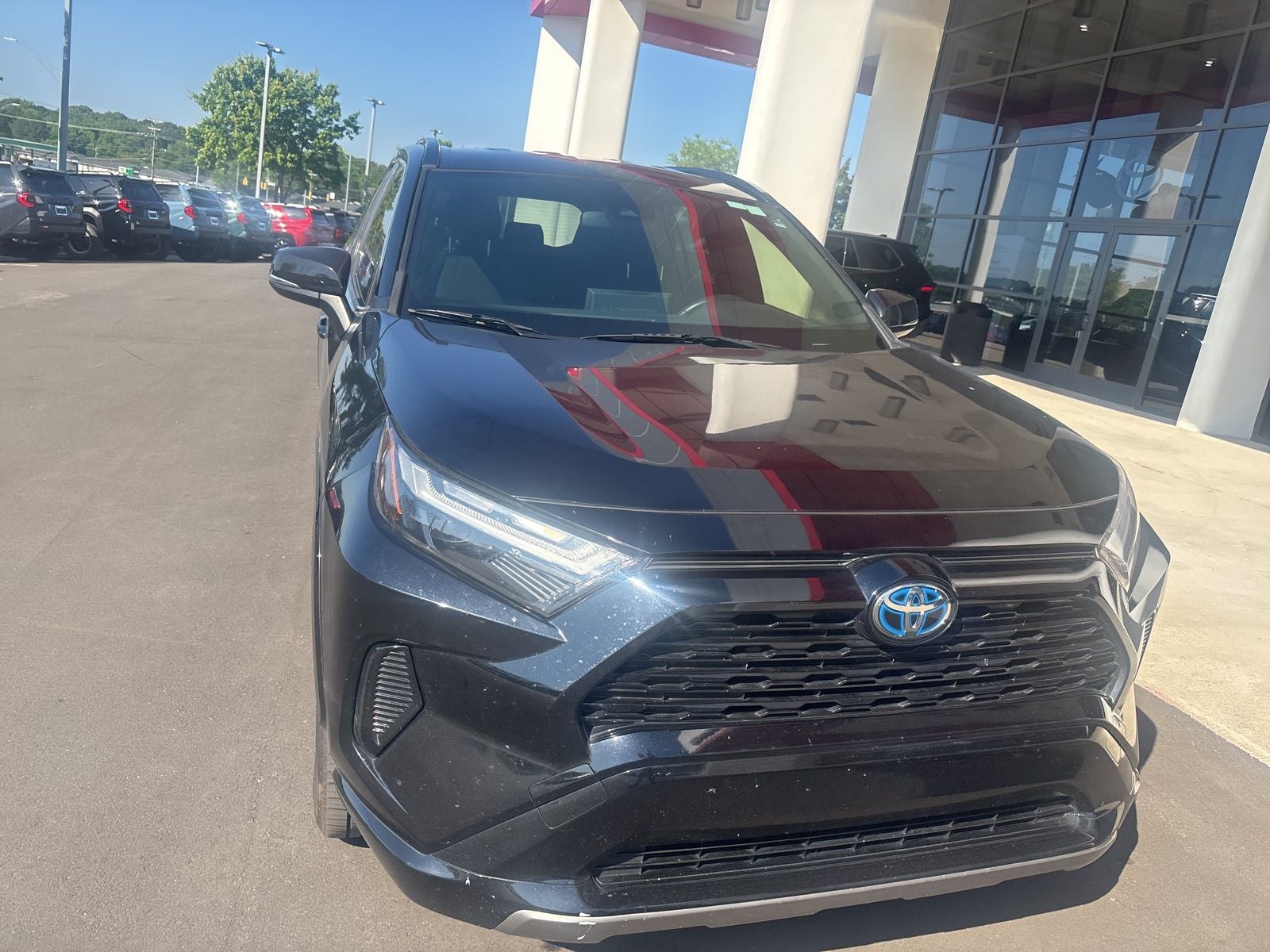 2022 Toyota RAV4 Hybrid SE