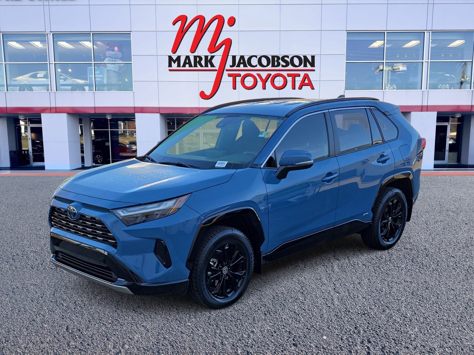 2023 Toyota RAV4 Hybrid SE