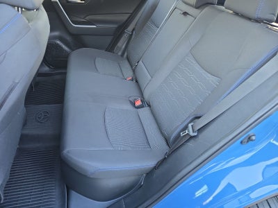 2023 Toyota RAV4 Hybrid SE