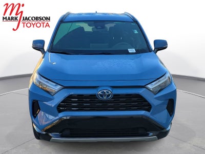 2023 Toyota RAV4 Hybrid SE