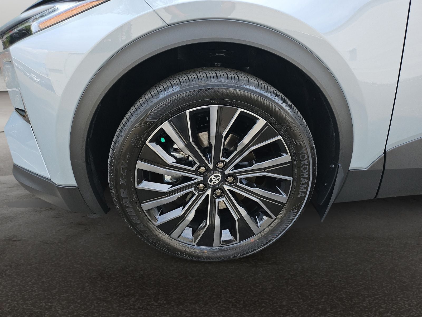 2026 Toyota C-HR XSE