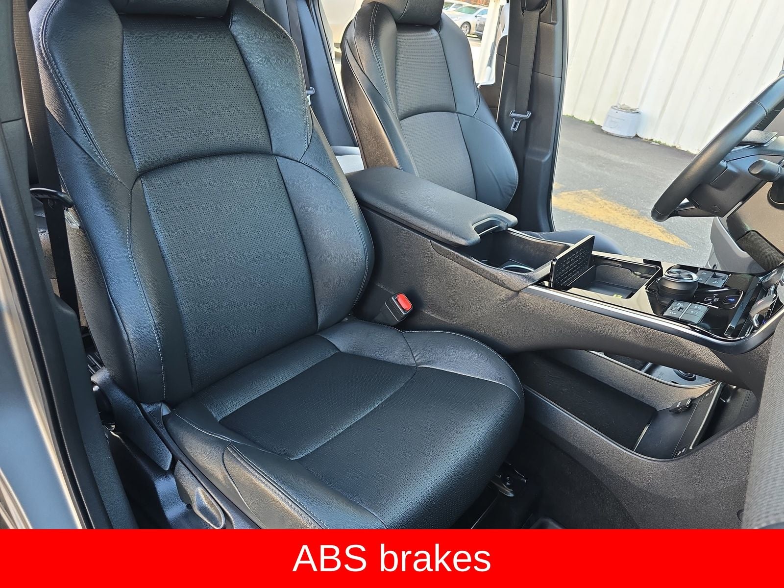 2023 Toyota bZ4X Limited