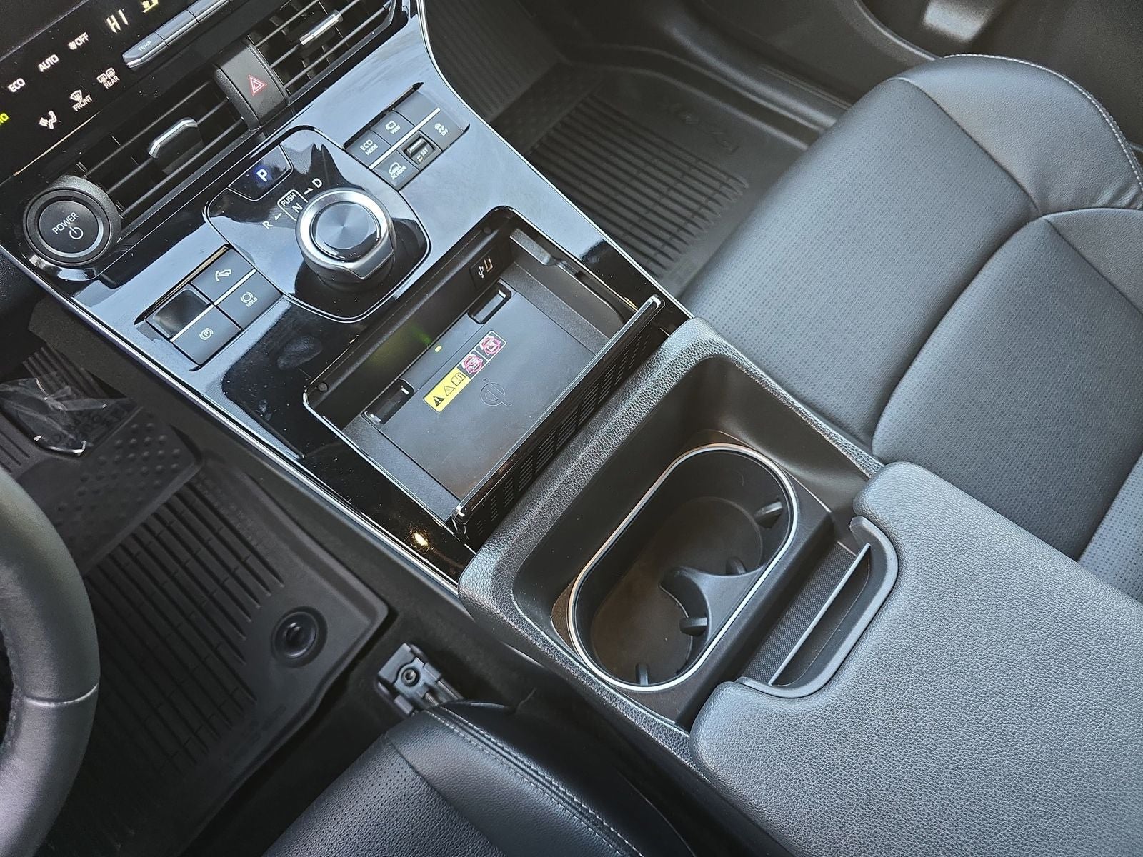 2023 Toyota bZ4X Limited