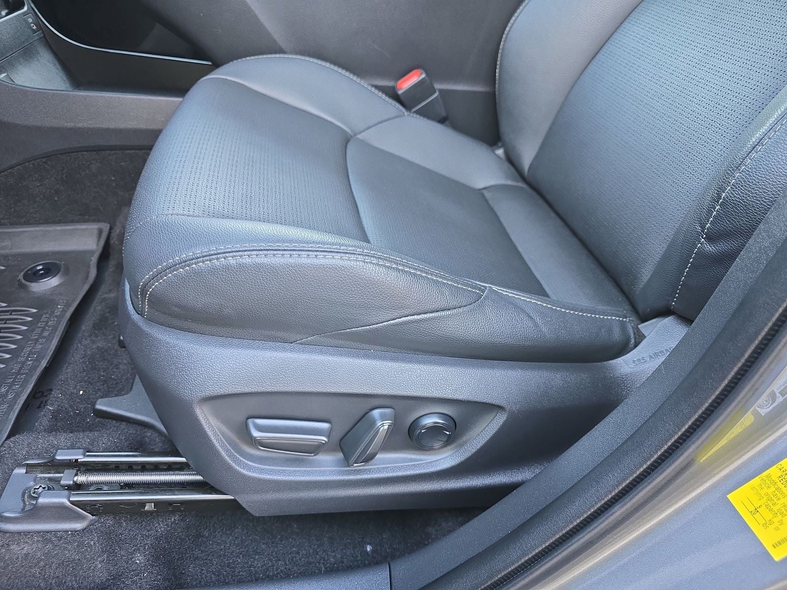 2023 Toyota bZ4X Limited