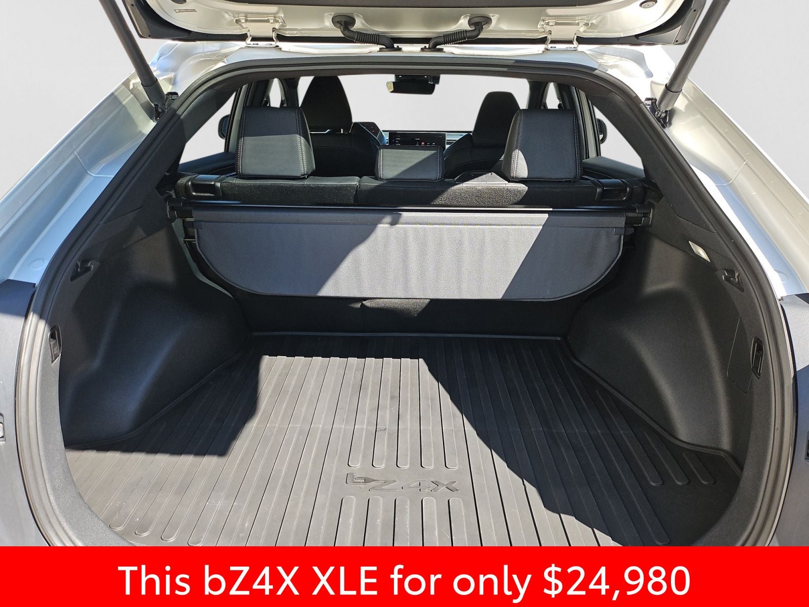 2024 Toyota bZ4X XLE