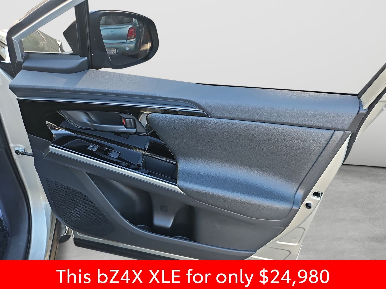2024 Toyota bZ4X XLE