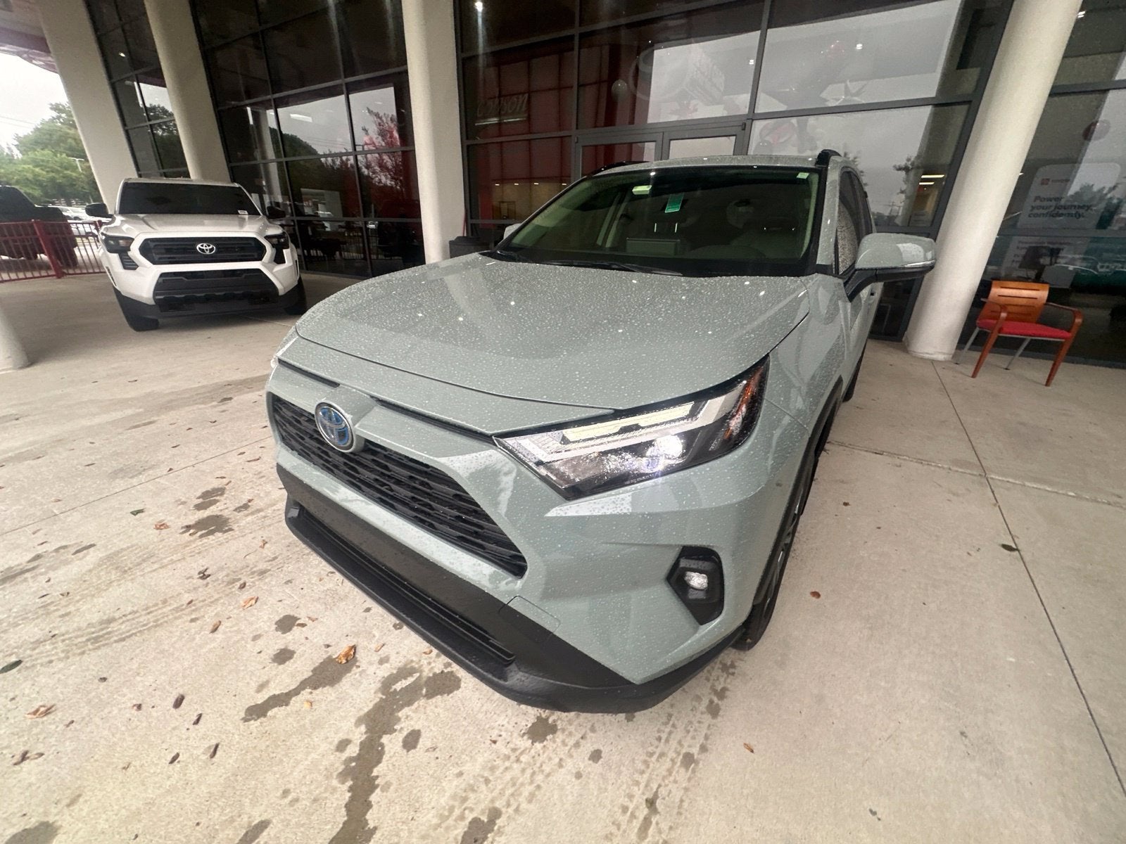 2023 Toyota RAV4 Hybrid XLE Premium