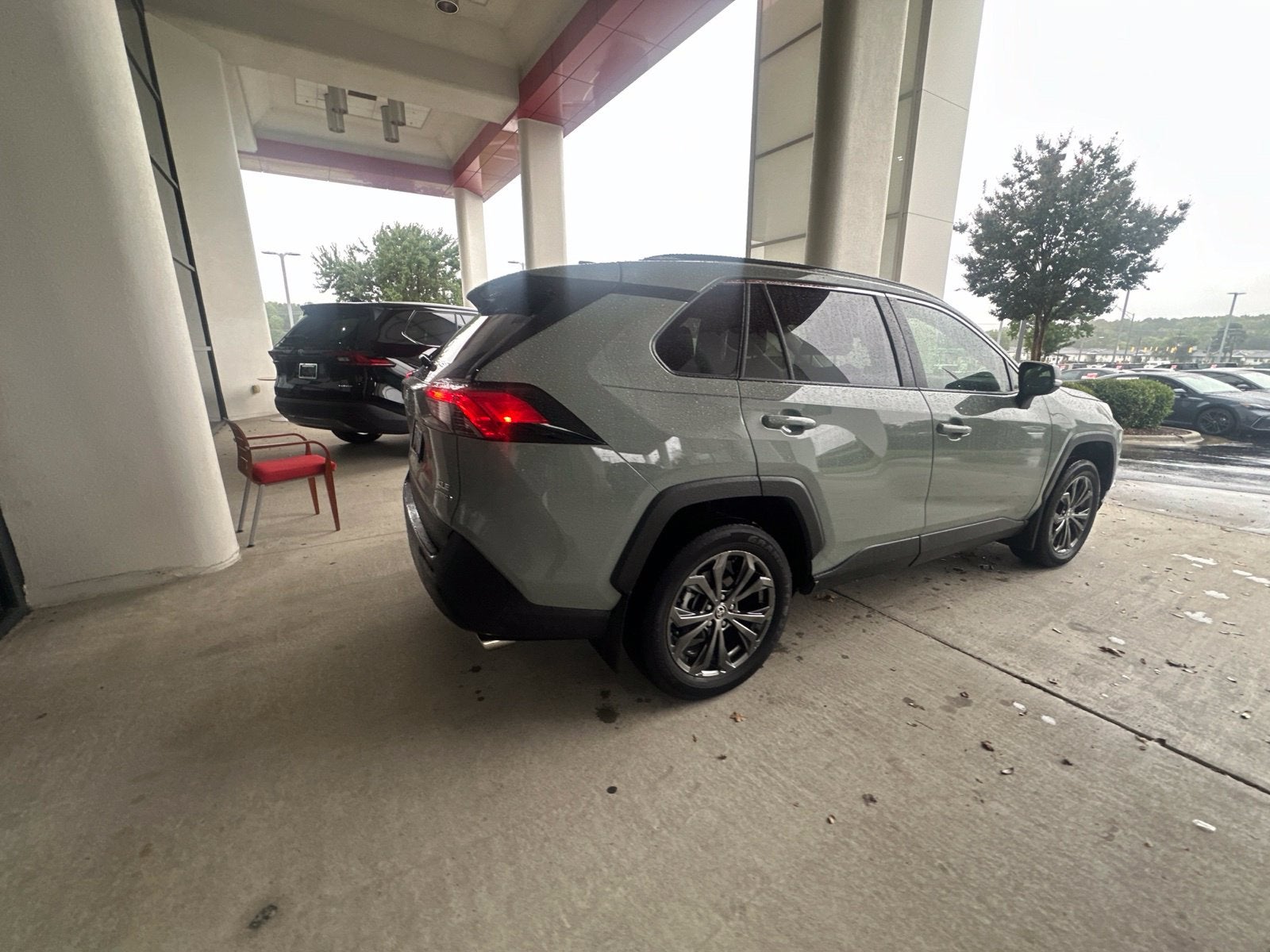 2023 Toyota RAV4 Hybrid XLE Premium