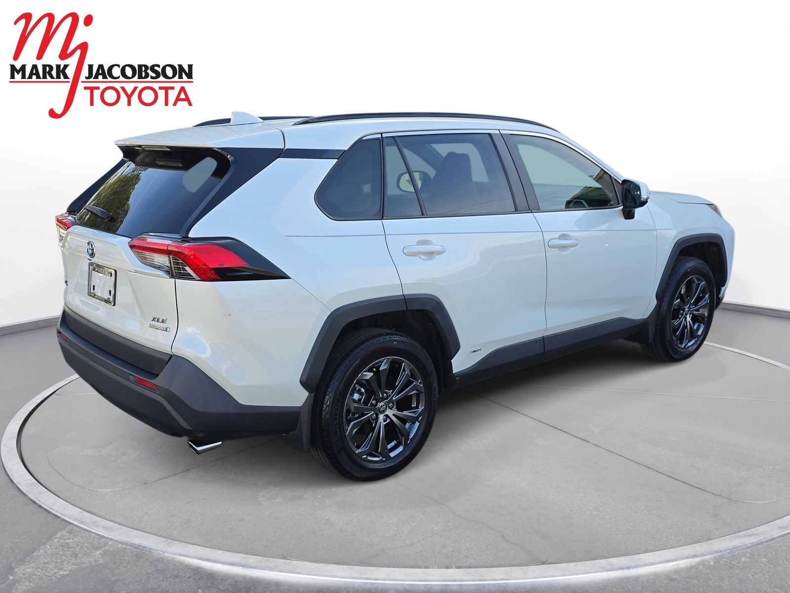2022 Toyota RAV4 Hybrid XLE Premium