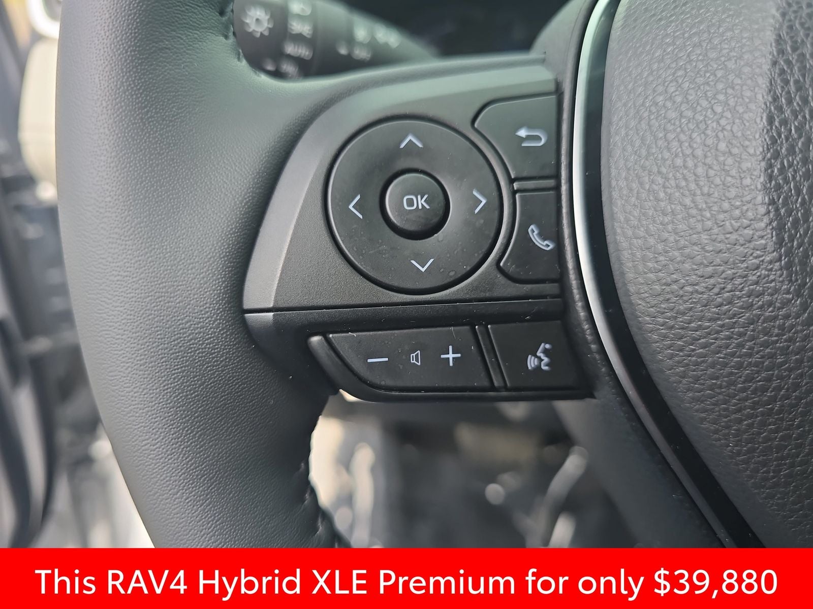 2025 Toyota RAV4 Hybrid XLE Premium