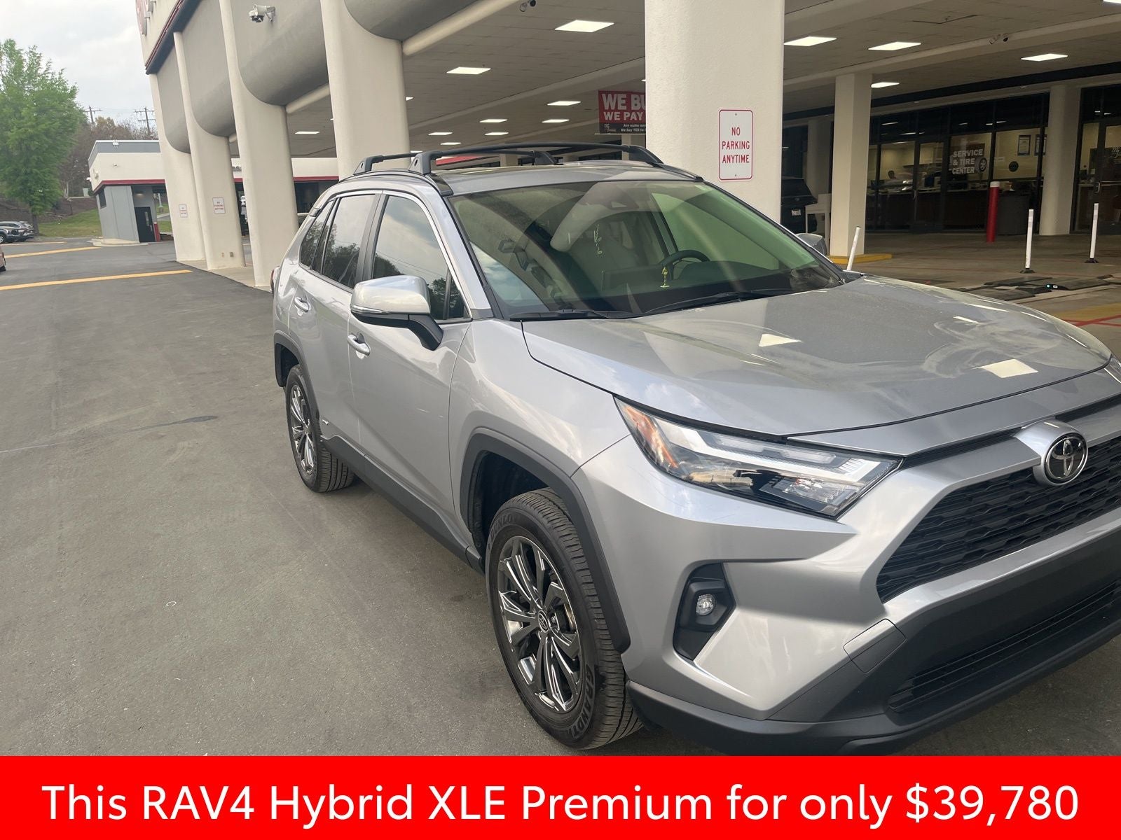 2025 Toyota RAV4 Hybrid XLE Premium