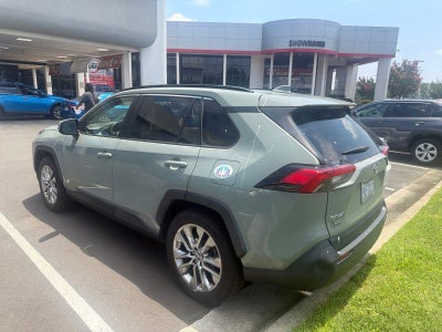 2020 Toyota RAV4 XLE Premium
