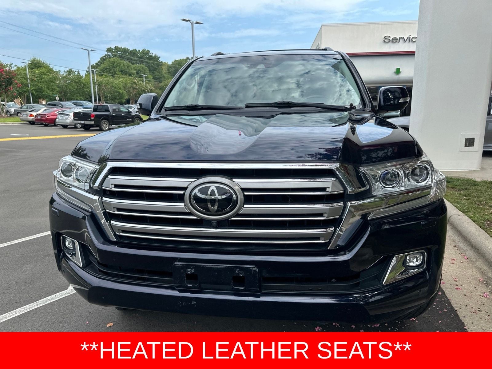 2019 Toyota Land Cruiser Base