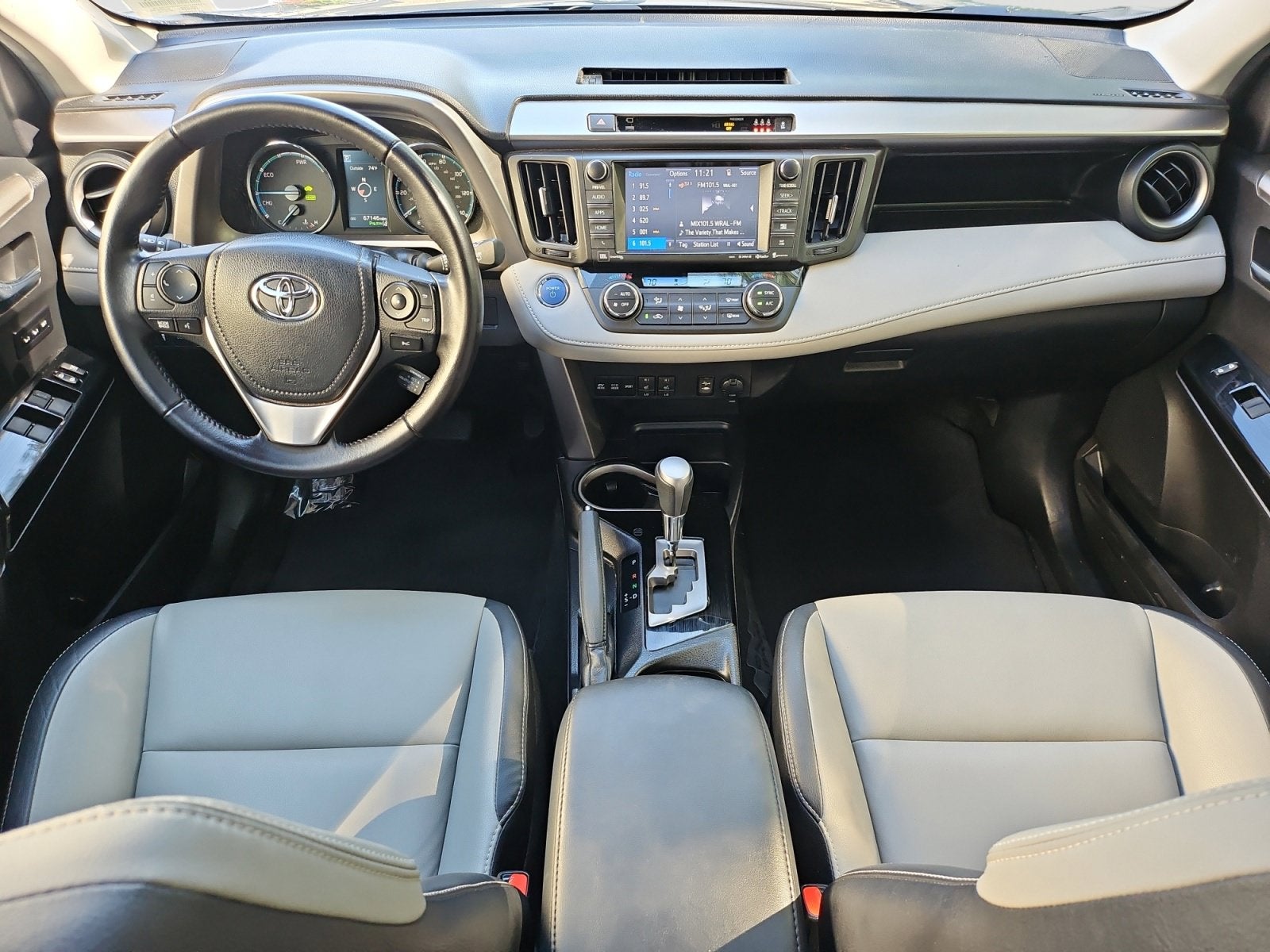 2017 Toyota RAV4 Hybrid Limited