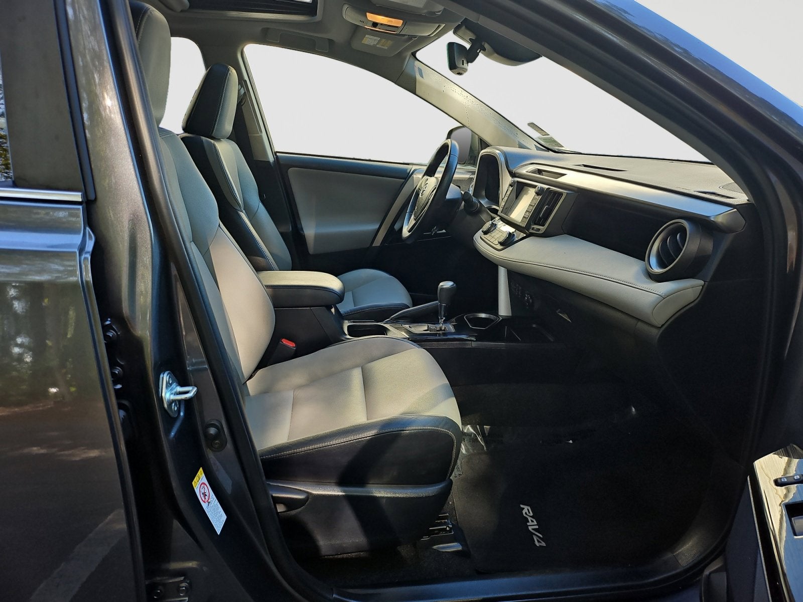 2017 Toyota RAV4 Hybrid Limited
