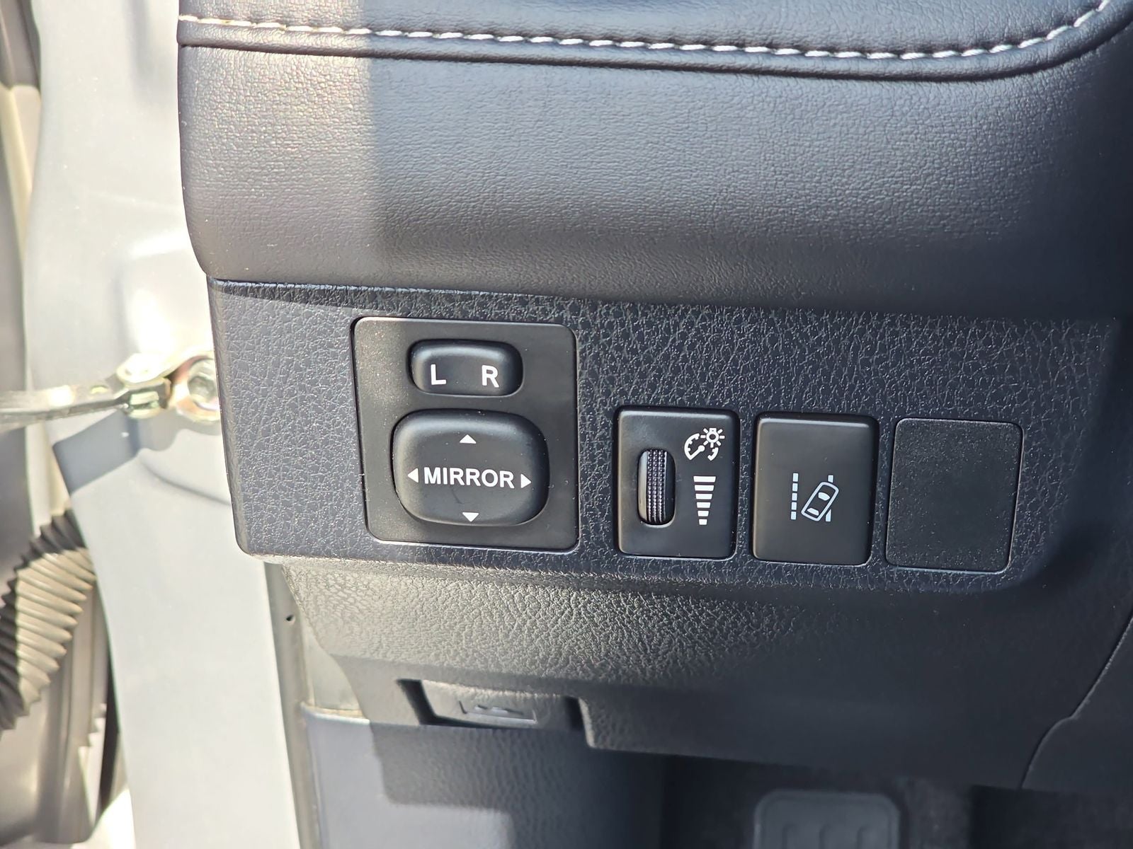 2017 Toyota RAV4 Hybrid Limited