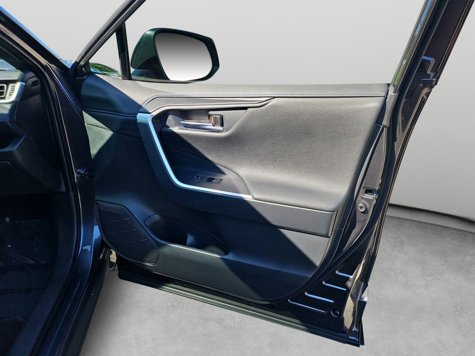 2025 Toyota RAV4 Hybrid XSE