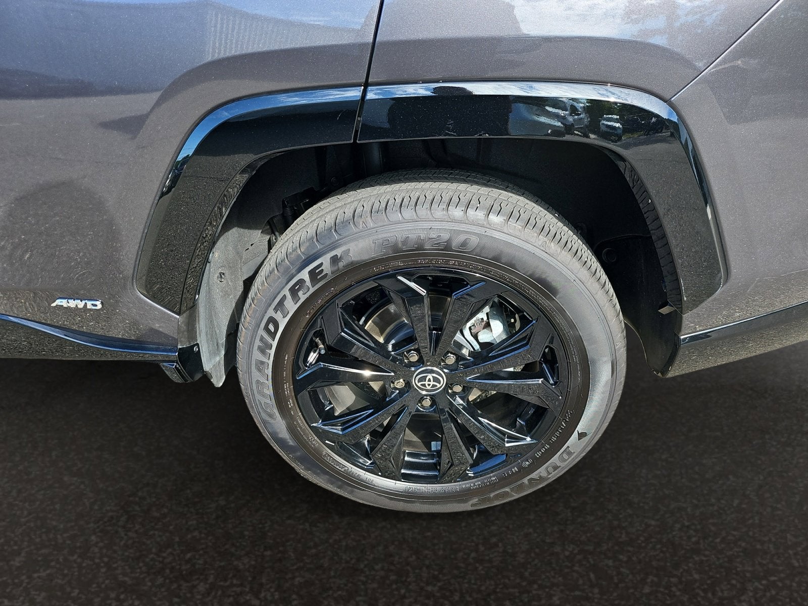 2025 Toyota RAV4 Hybrid XSE