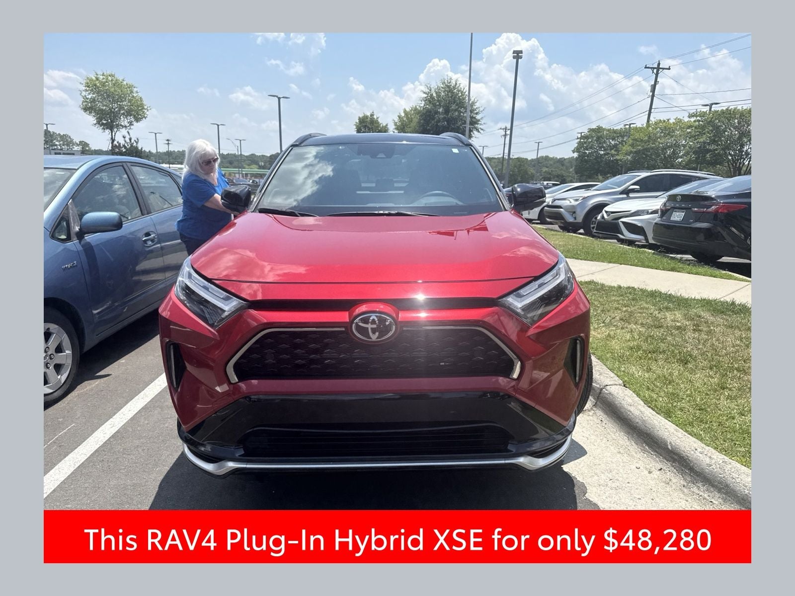 2025 Toyota RAV4 Plug-In Hybrid XSE