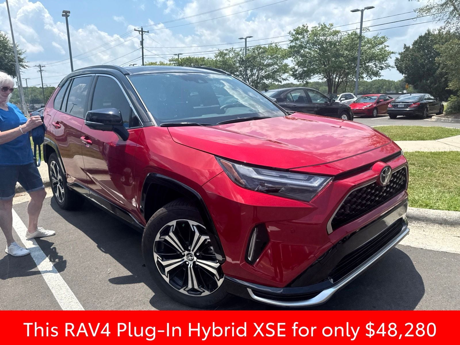 2025 Toyota RAV4 Plug-In Hybrid XSE