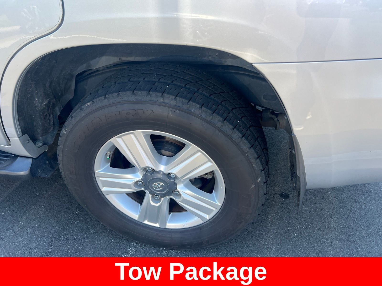 2015 Toyota Land Cruiser Base