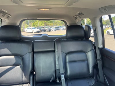 2015 Toyota Land Cruiser Base