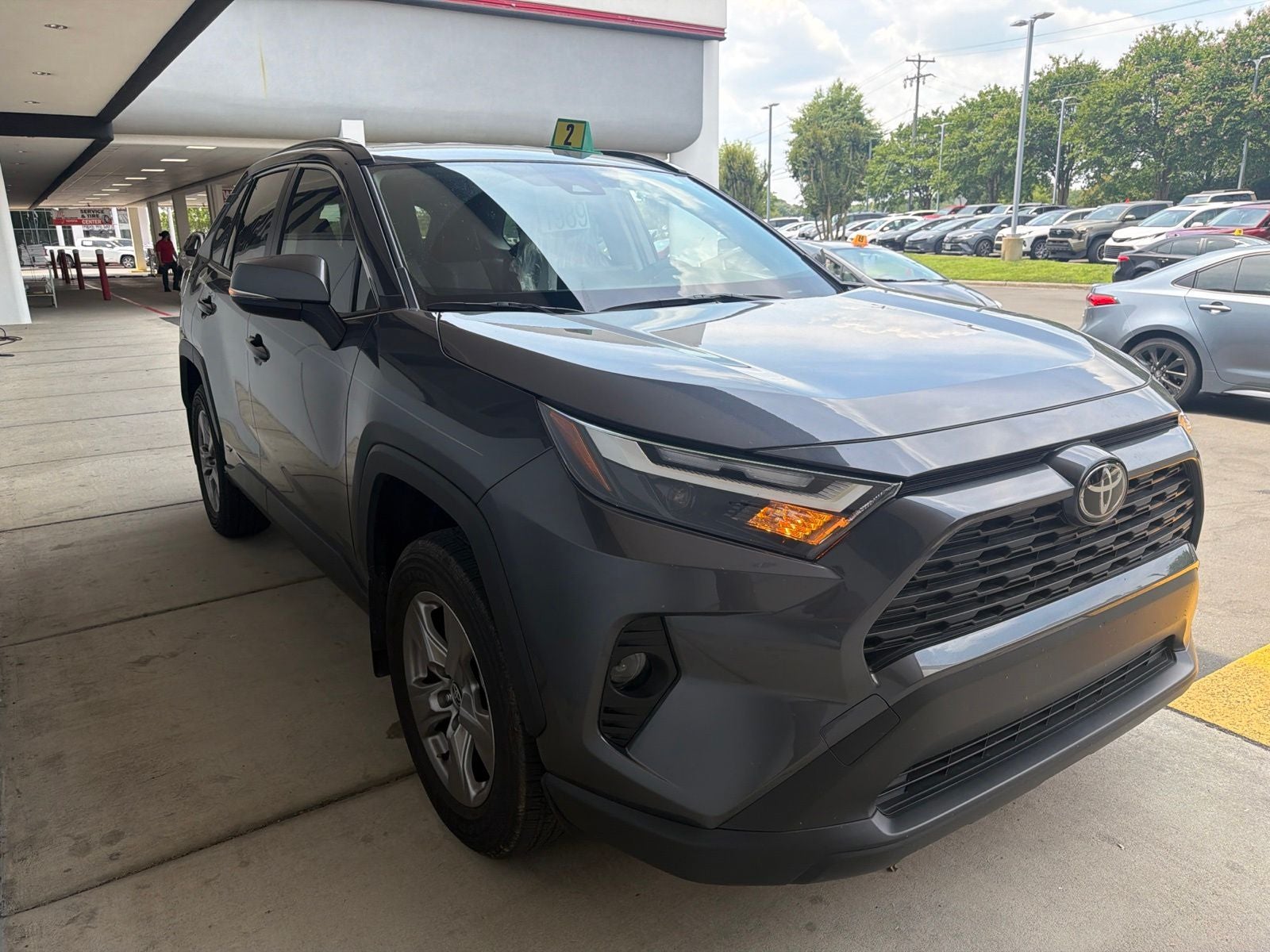 2025 Toyota RAV4 Hybrid LE