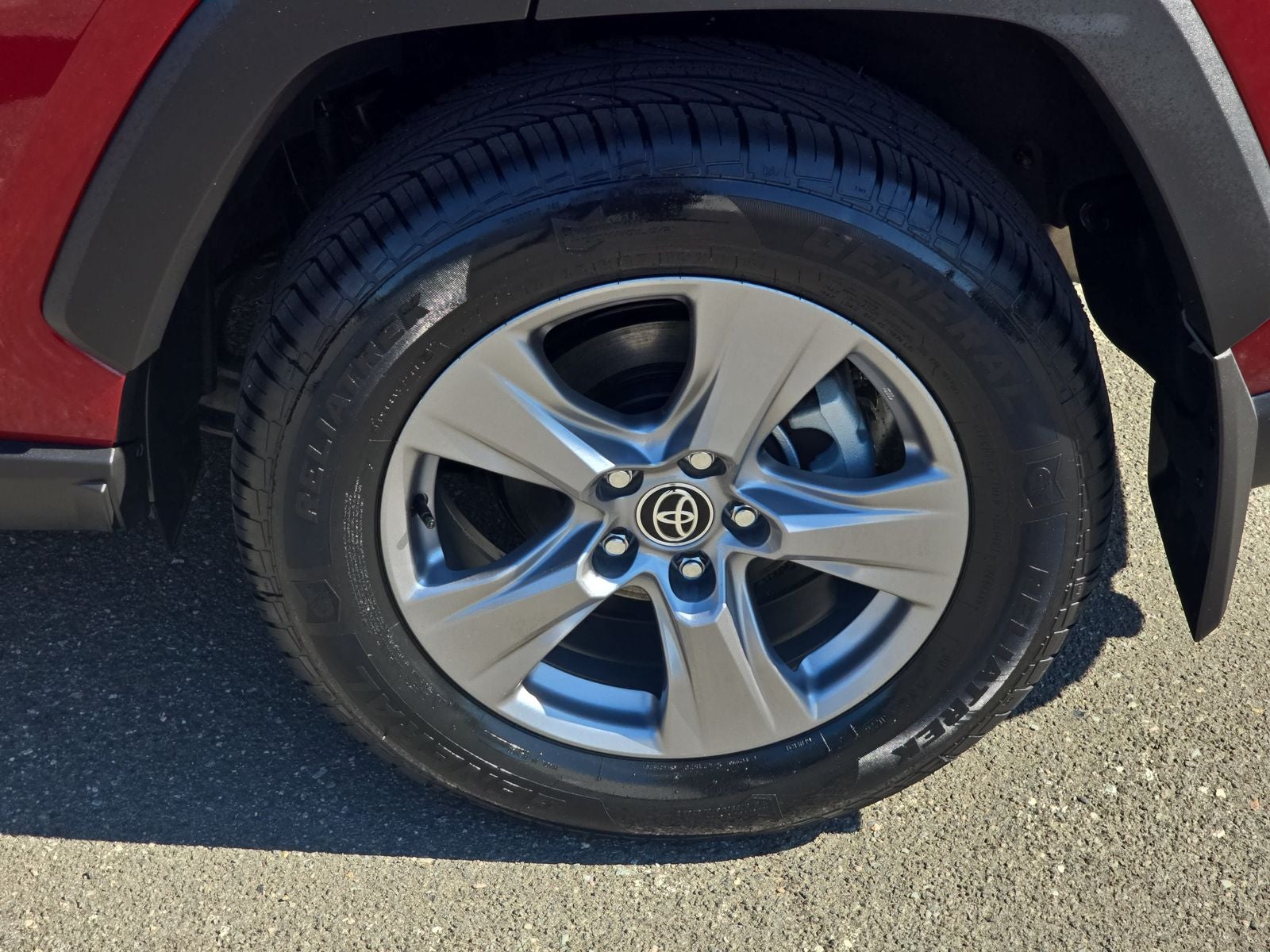 2025 Toyota RAV4 Hybrid LE