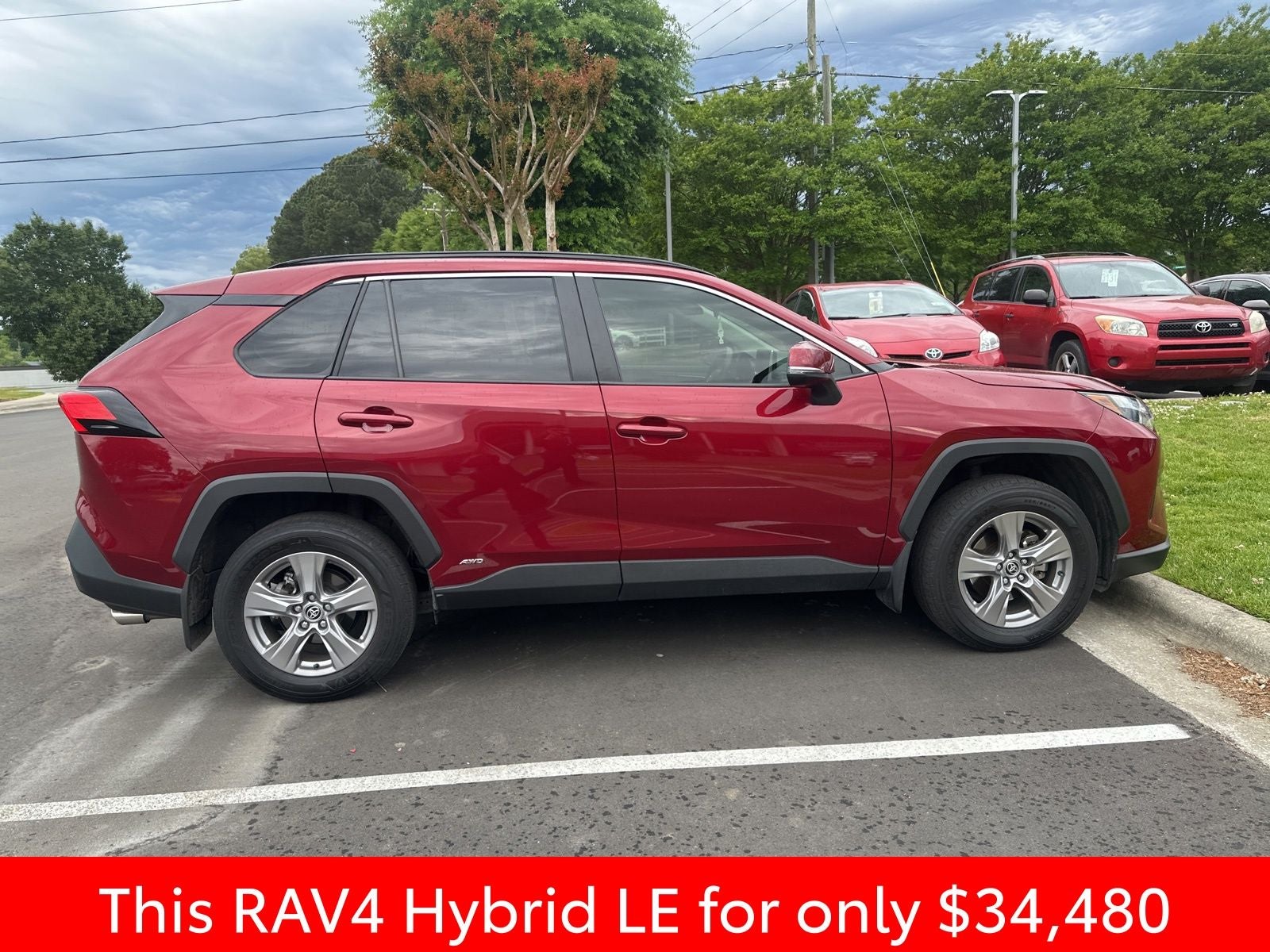 2025 Toyota RAV4 Hybrid LE