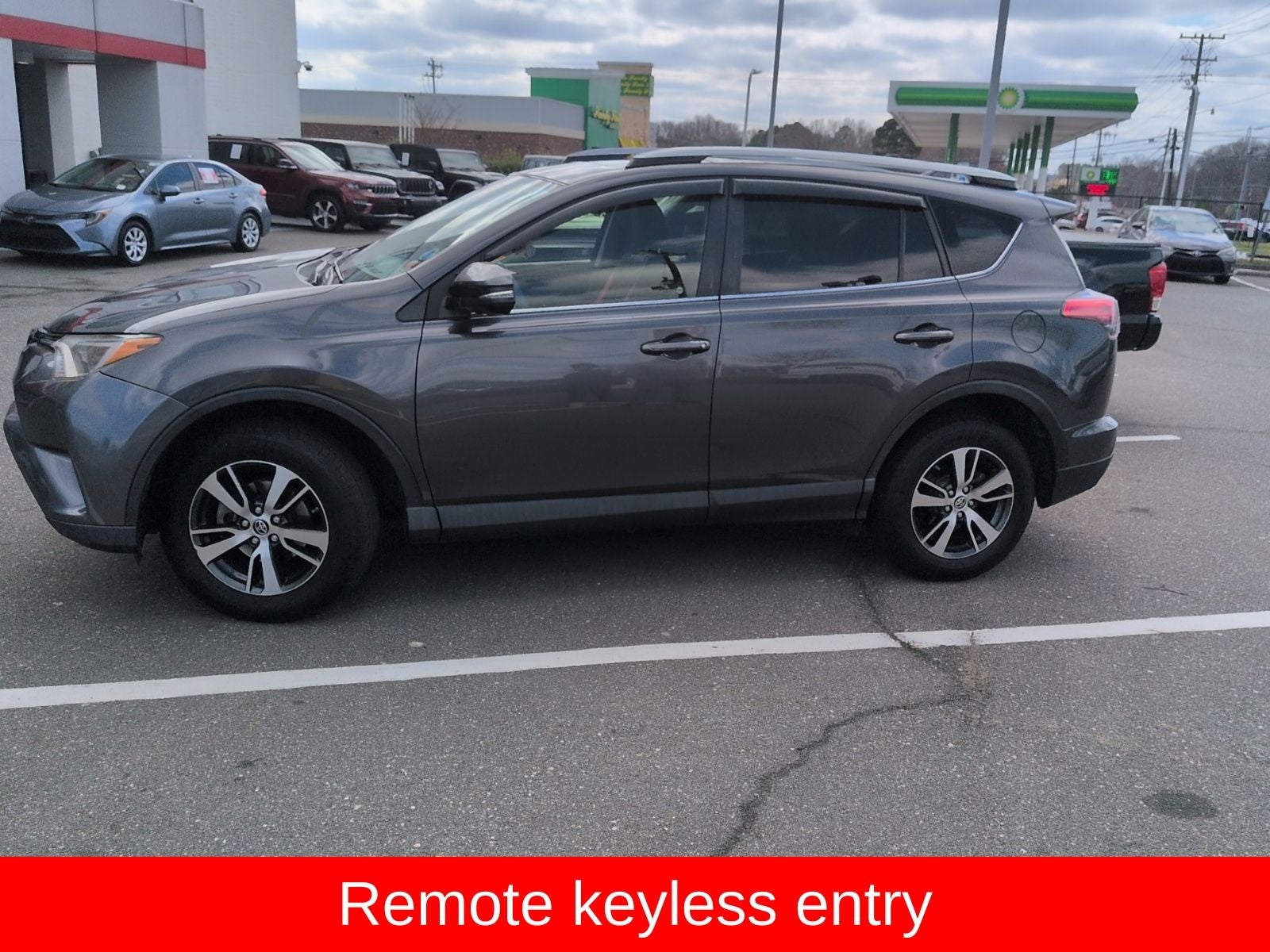 2018 Toyota RAV4 XLE