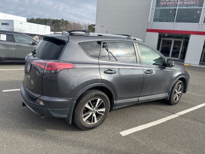 2017 Toyota RAV4 XLE