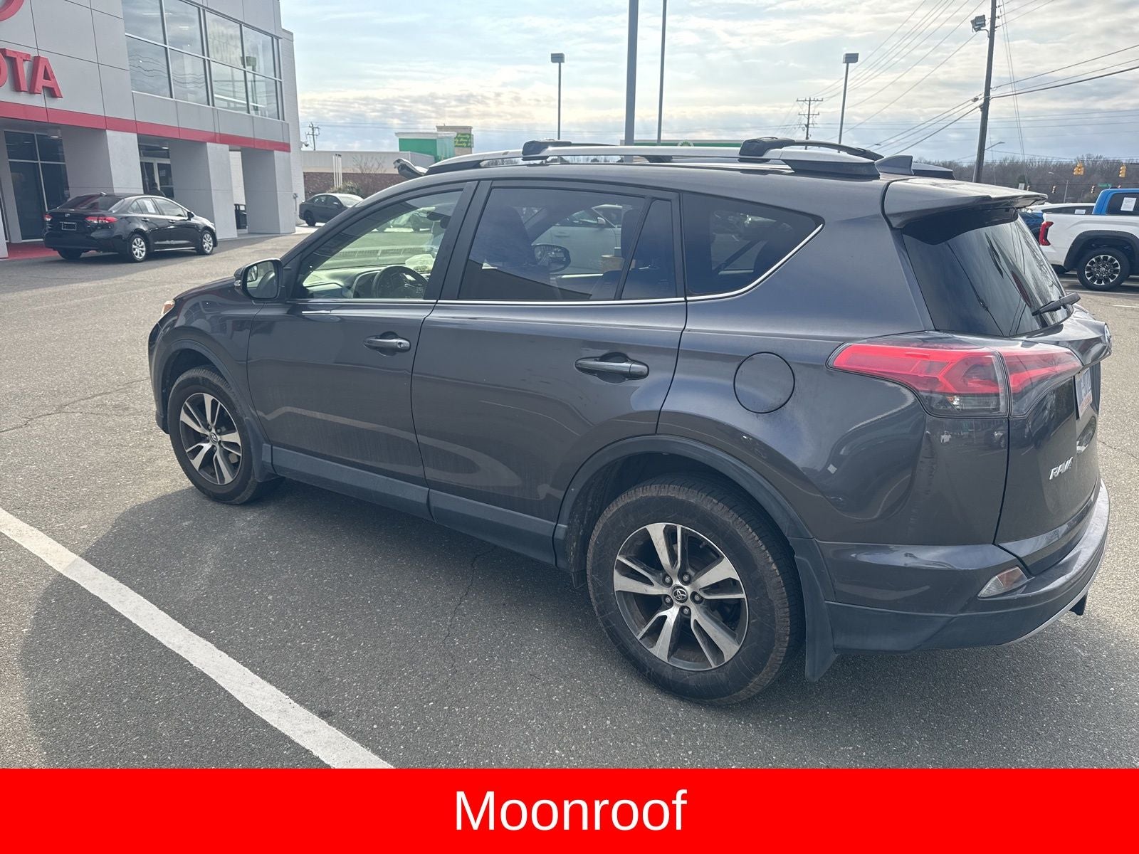 2017 Toyota RAV4 XLE