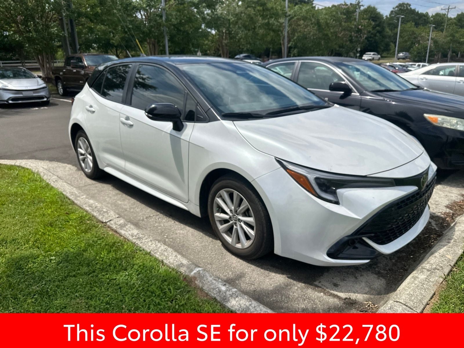 2023 Toyota Corolla Hatchback SE