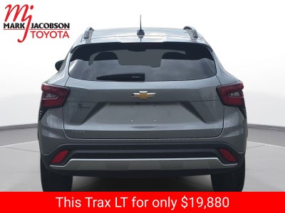 2025 Chevrolet Trax LT