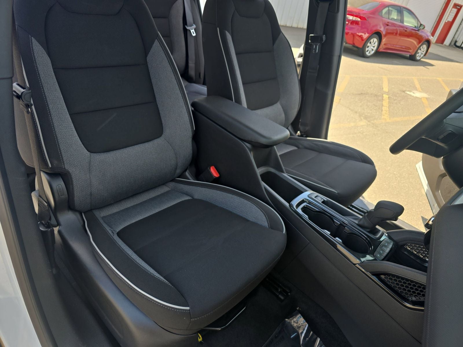 2025 Chevrolet Trailblazer LT - Photo 10