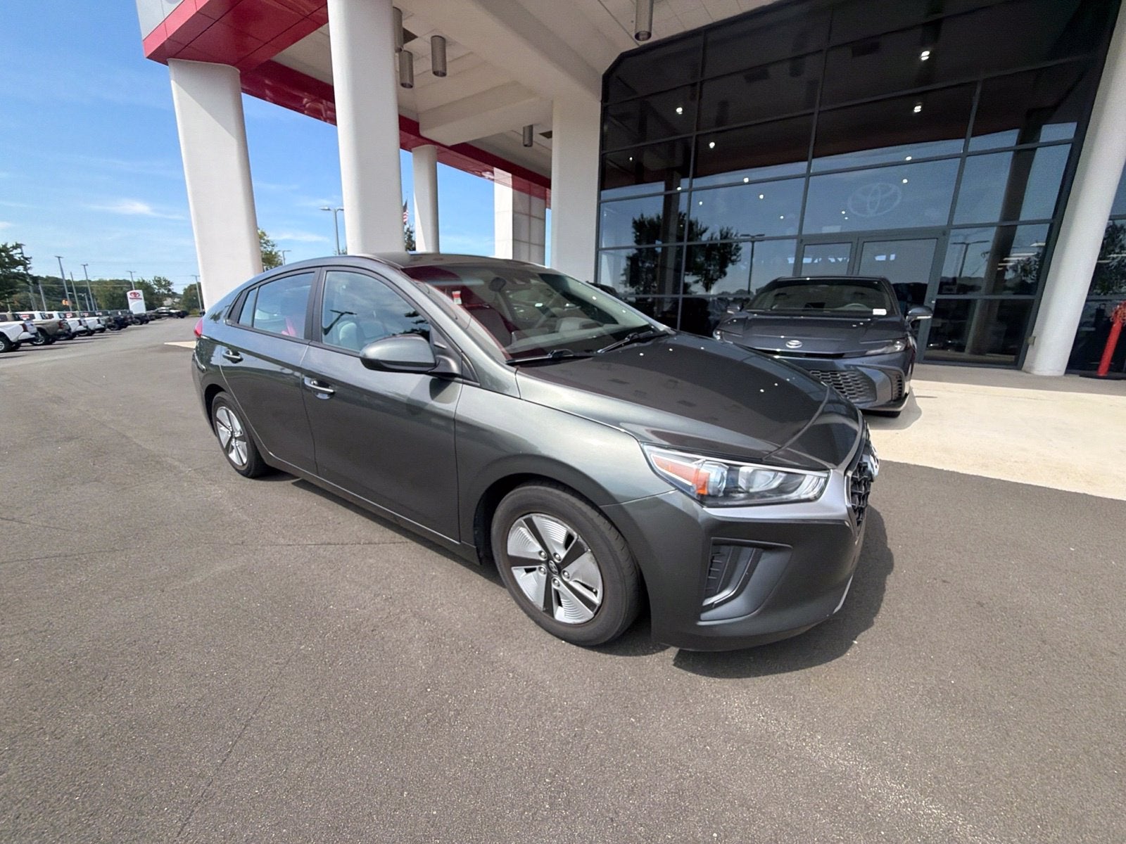 2022 Hyundai Ioniq Hybrid Blue