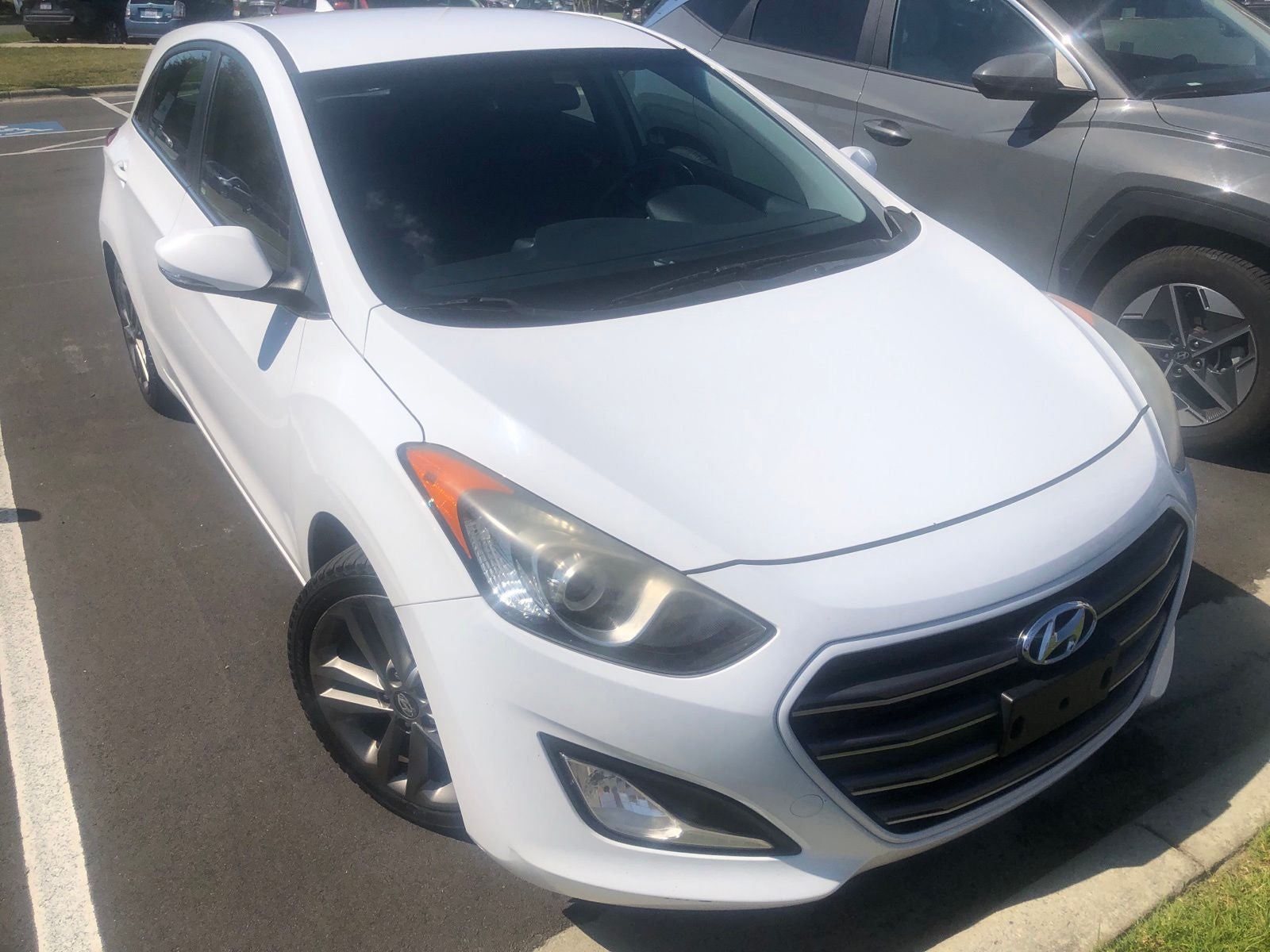 2016 Hyundai Elantra GT Base