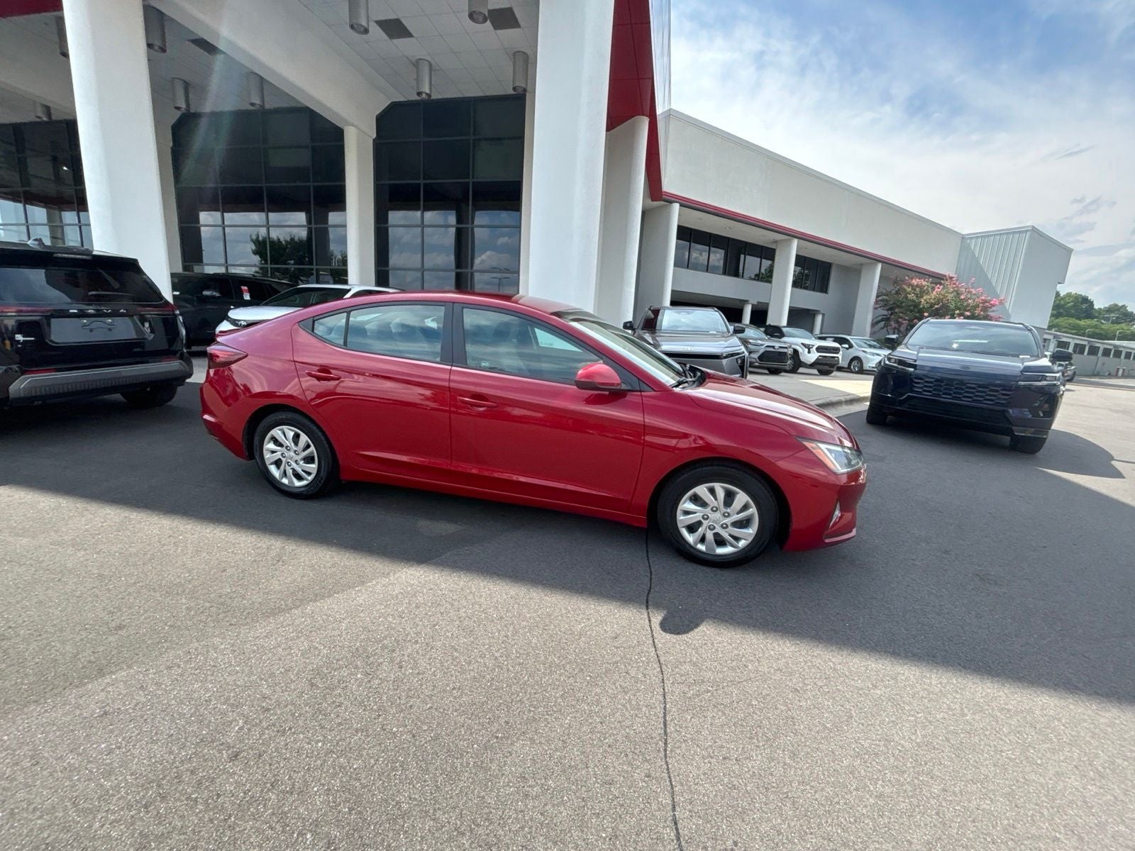 2019 Hyundai Elantra SE
