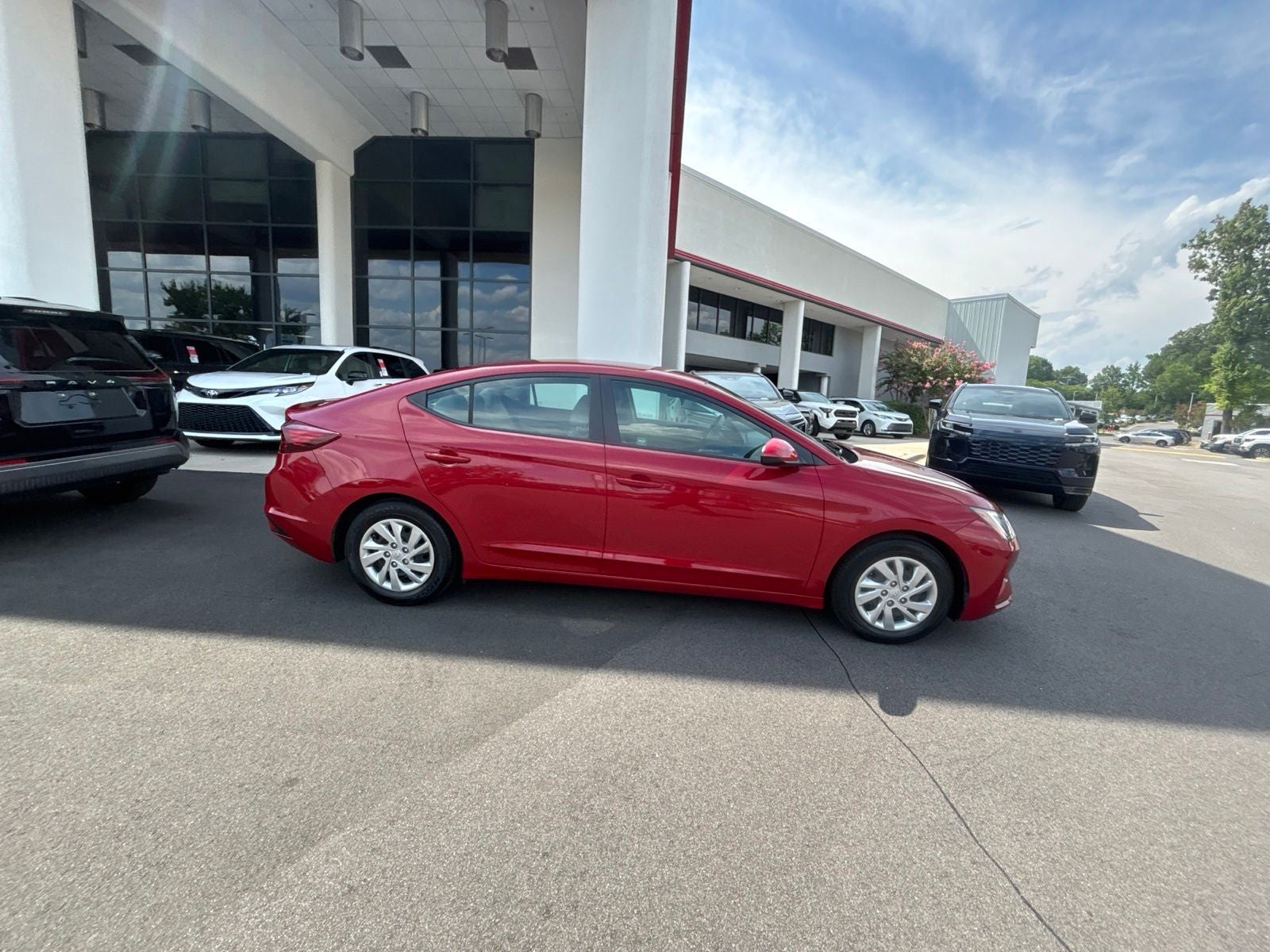 2019 Hyundai Elantra SE