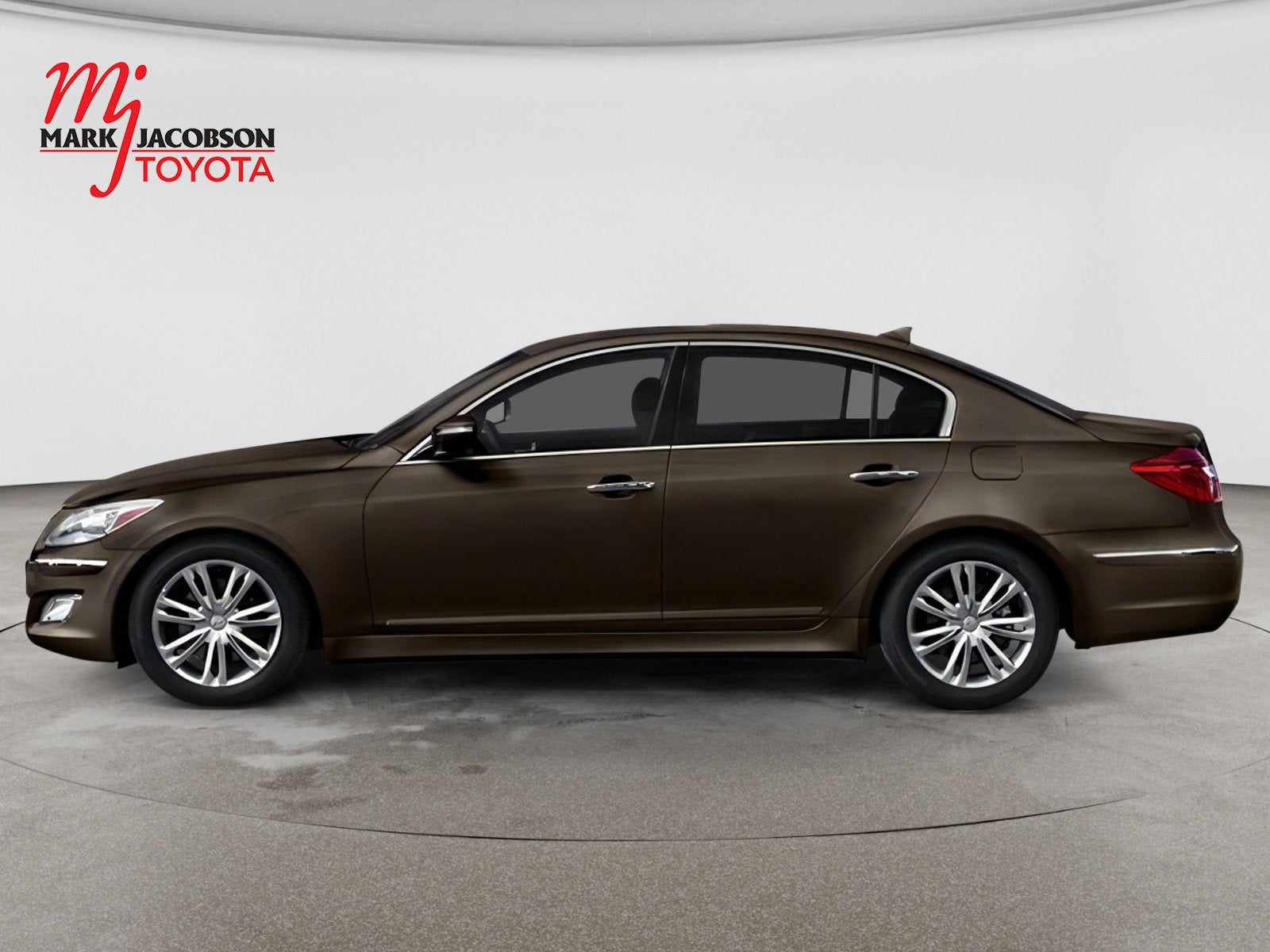 2013 Hyundai Genesis 3.8