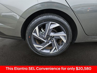 2025 Hyundai Elantra SEL Convenience