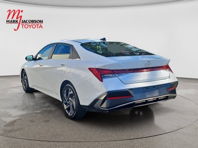 2025 Hyundai Elantra SEL Convenience