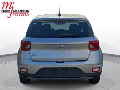 2024 Hyundai Venue SE