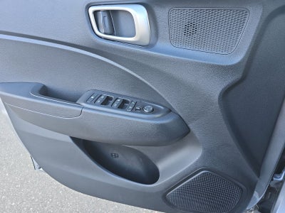 2024 Hyundai Venue SE